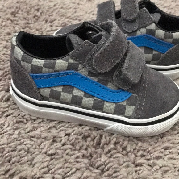 boys blue checkered vans